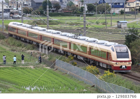 川越線を走る臨時列車 E653系 国鉄色 K70編成 129883766