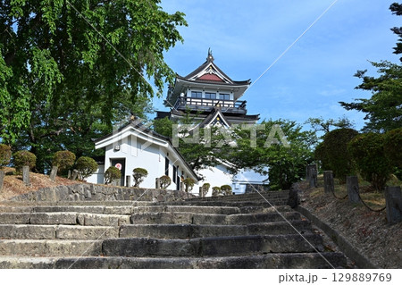 夏の朝の横手城 秋田 夏の朝の横手城 秋田 129889769