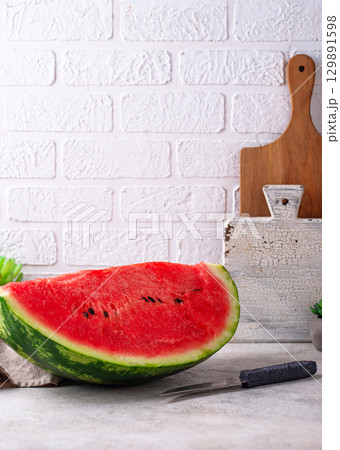 Fresh juicy sliced watermelon close up 129891598