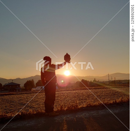 にわとり家族　人鶏一体.16 129892001