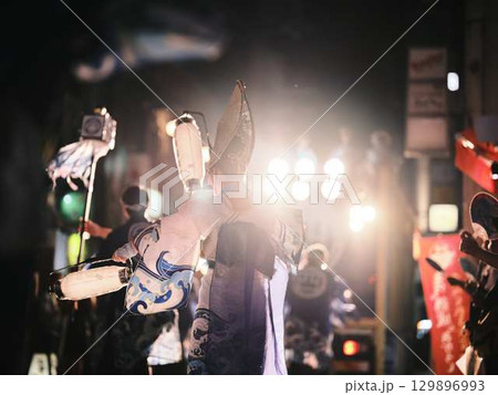 帯屋町で踊るよさこい祭り 帯屋町で踊るよさこい祭り 129896993