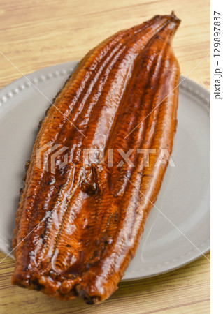 夏のスタミナ　うなぎ 129897837