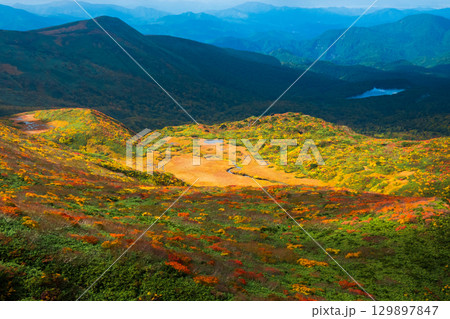 秋の栗駒山登山(栗駒山~秣岳 : 龍泉ヶ原) 秋の栗駒山登山(栗駒山~秣岳 : 龍泉ヶ原) 129897847