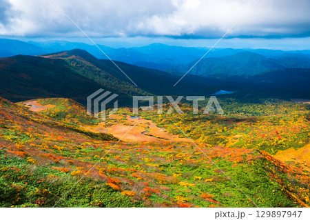 秋の栗駒山登山（栗駒山～秣岳 ： 龍泉ヶ原） 129897947