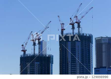 タワーマンション　建設中　2025年 129898990