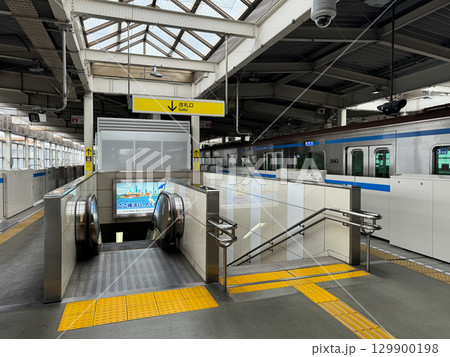 横浜市営地下鉄　新羽駅 129900198