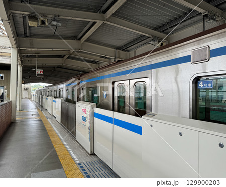 横浜市営地下鉄　新羽駅 129900203