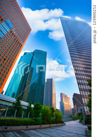 汐留巨大複合都市 シオサイトの超高層ビル群 汐留巨大複合都市 シオサイトの超高層ビル群 129900252