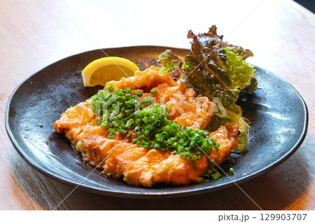 ねぎだく油淋鶏チキン南蛮 129903707