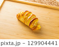 おいもパン 129904441