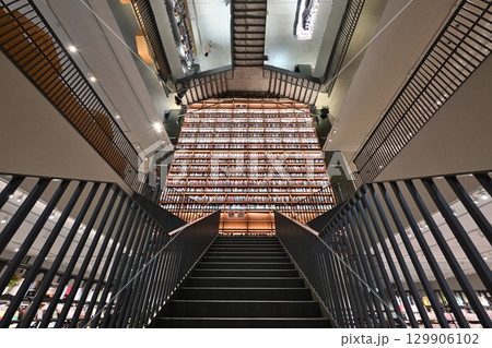 ノリタケの森 129906102