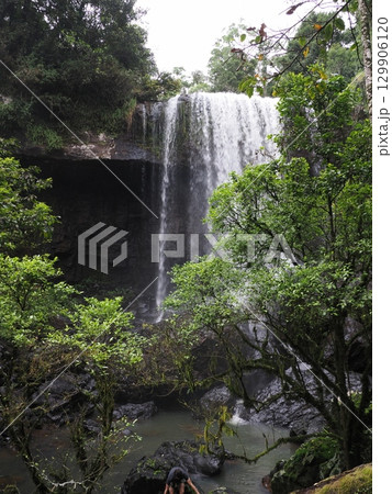 水音に耳を澄ます午後―Zillie Fallsの対話」 129906120