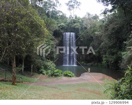 白の声に耳を澄ます午後―Ellinjaa Fallsの対話 129906994