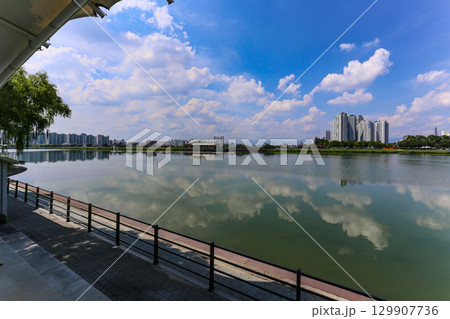 Suseongmot Lake, Suseong-gu, Daegu, Korea Suseongmot Lake, Suseong-gu, Daegu, Korea 129907736