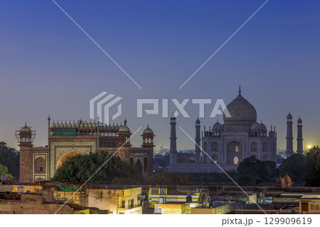タージ・マハル 129909619
