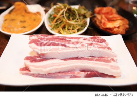 Korean pork barbecue. raw pork belly 129910475