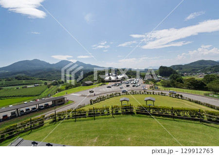 道の駅中山盆地の展望台最上部より西側の風景 群馬県高山村 道の駅中山盆地の展望台最上部より西側の風景 群馬県高山村 129912763