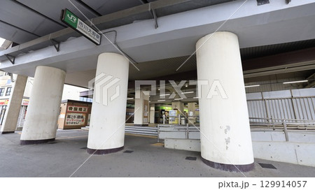 JR武蔵野線の市川大野駅 JR武蔵野線の市川大野駅 129914057