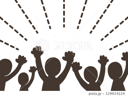 手を挙げて盛り上がる人々のシルエット 手を挙げて盛り上がる人々のシルエット 129914224