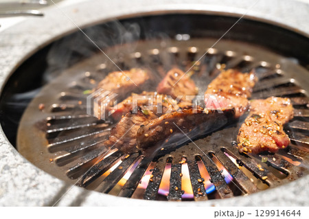 牛肉 ビーフ やきにく 129914644