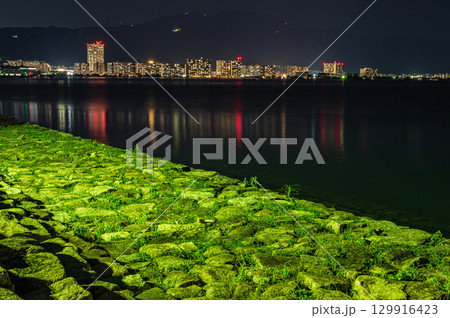 琵琶湖岸夜景　大津市 129916423