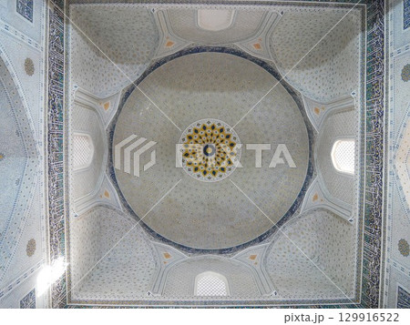 ビビハニムモスク（ウズベキスタン：サマルカンド） 129916522