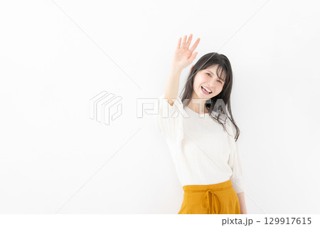 女性 笑顔 女性 笑顔 129917615