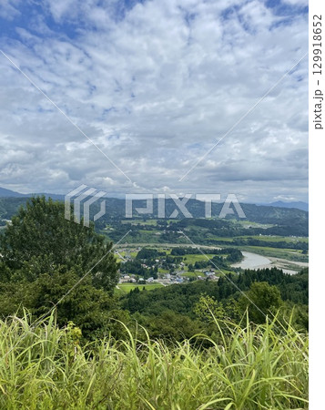 阿蘇山の展望台から見た景色 129918652