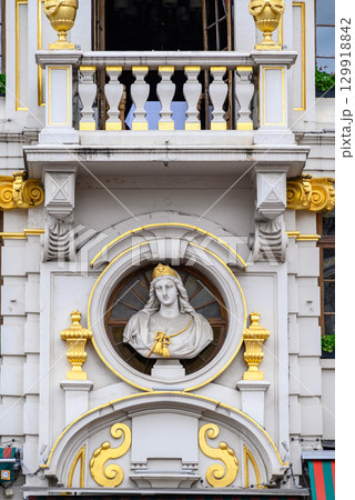 Lavishly decorated facades and architectural details of Guildhalls on the Grand-Place Grote Markt square of Brussels, Belgium 129918842