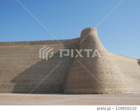 アルク城の外観（ウズベキスタン：ブハラ） 129920210