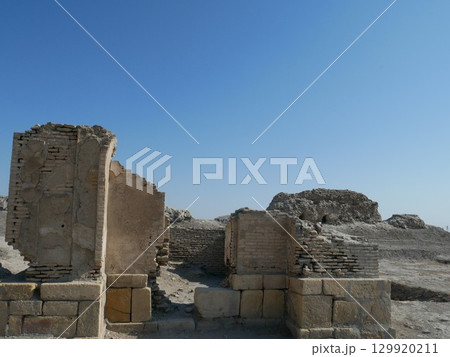 アルク城の内部（ウズベキスタン：ブハラ） 129920211