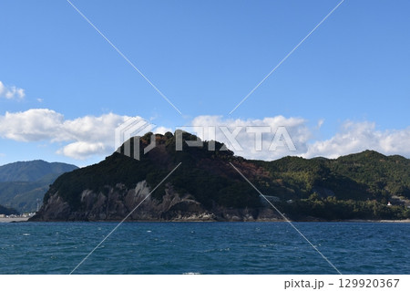 晴天の鬼ヶ城　三重 129920367