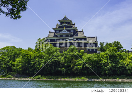 岡山城と旭川 岡山県岡山市 岡山城と旭川 岡山県岡山市 129920384