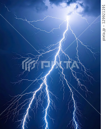 《AI画像》雷雲から落ちる青い稲妻 《AI画像》雷雲から落ちる青い稲妻 129921191