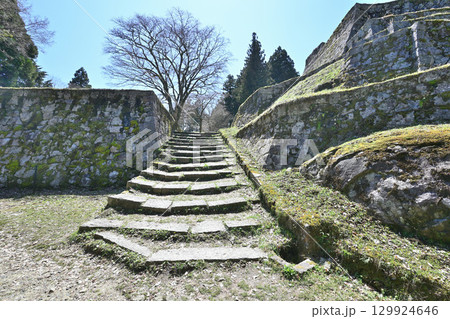 美濃国「岩村城」おんな城主ゆかりの山城 美濃国「岩村城」おんな城主ゆかりの山城 129924646