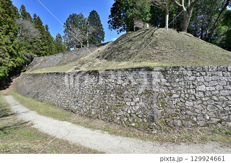 美濃国「岩村城」おんな城主ゆかりの山城 129924661