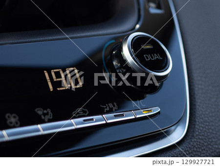 Car climate control panel close-up Car climate control panel close-up 129927721