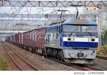 東海道本線　平塚　JR貨物　EF210-135（新鶴見） 129928866