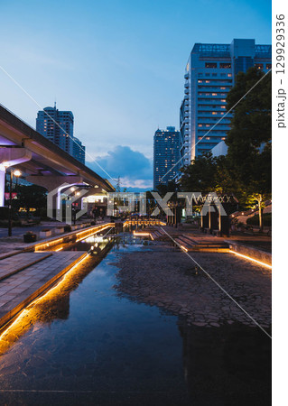 [六甲アイランド]美しい夜景 129929336