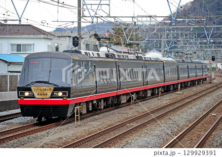 東海道本線 二宮-大磯 伊豆急 2100系 R-4編成 リゾート踊り子 黒船電車 東海道本線 二宮-大磯 伊豆急 2100系 R-4編成 リゾート踊り子 黒船電車 129929391