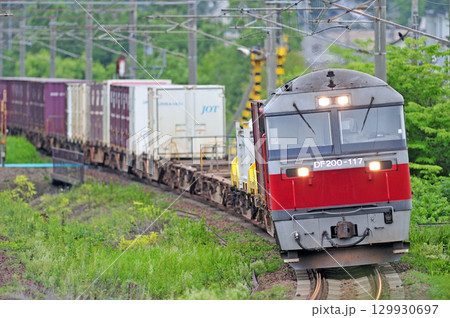 千歳線　北広島－島松　JR貨物　DF200-117（五稜郭） 129930697