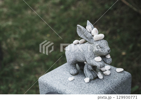 [白兎神社]鳥取にある歴史的な神社・可愛らしい兎の石像 129930771