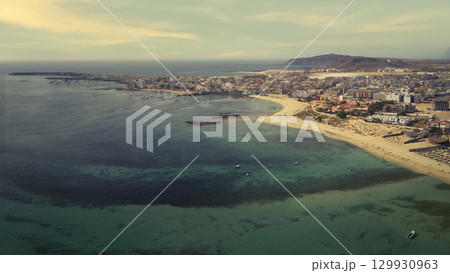 Panorama of the city of Sal Rei and its old color city 129930963