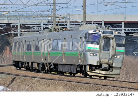 函館本線 豊幌ー江別 JR北海道 733系 B-114編成(札幌) 函館本線 豊幌ー江別 JR北海道 733系 B-114編成(札幌) 129932147