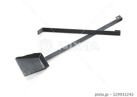 Iron poker and scoop 129932242