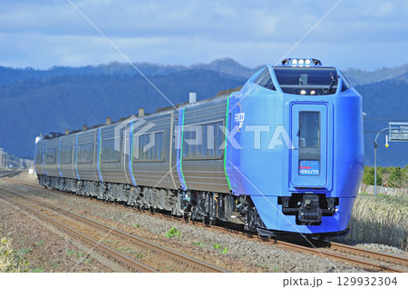 室蘭本線　静狩－長万部　JR北海道　キハ281系　スーパー北斗 129932304