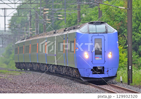 千歳線　植苗　JR北海道　キハ261系1000番台　ST-1101編成　スーパー北斗 129932320