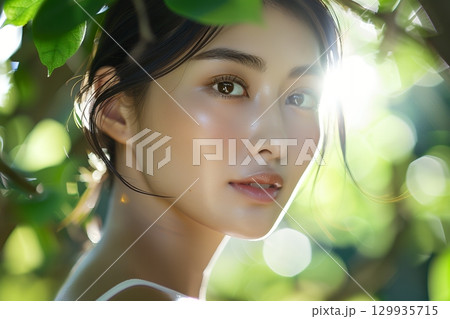 美肌日本人ヘアメイクスタイル 美人女性像を生成AIで表現（横写真） 129935715