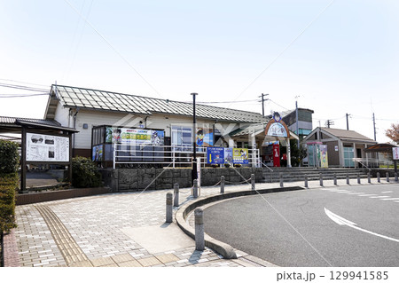 JR西日本 山陰本線 由良駅の駅舎 129941585