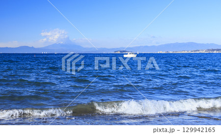 湘南（逗子・葉山）の冬 129942165